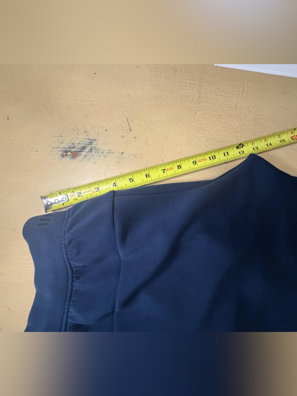 lululemon athletica Men's Navy Performance Shorts - Picture 6 of 7